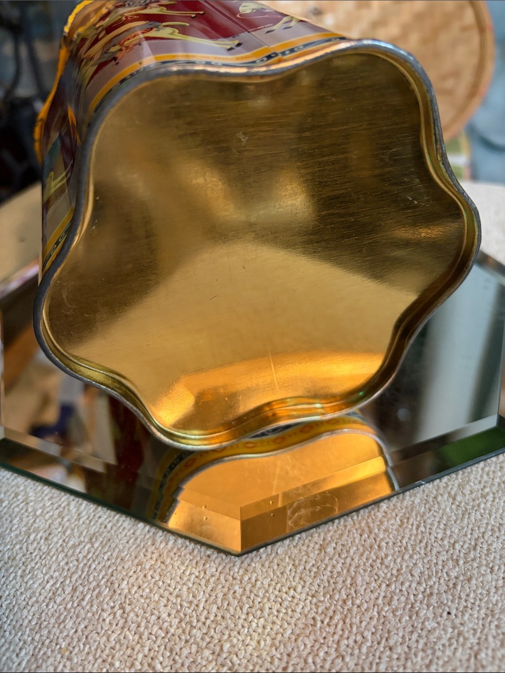 Vintage Carousel Tin Container Made in England Lithograph Merry Go Round - Picture 10 of 10